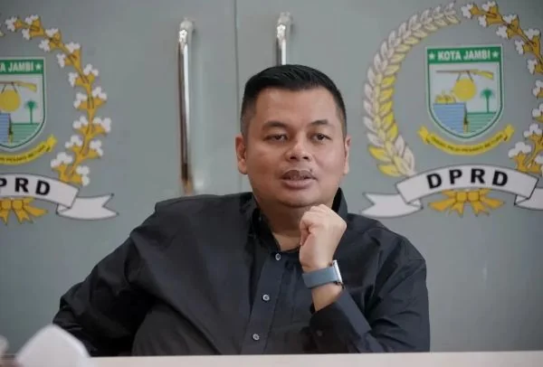 Ketua DPRD Kota Jambi, Kemas Faried Alfarelly (Dok : Ist).
