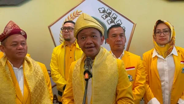 Legalkan 25 Ribu Sumur Minyak Rakyat di Sumsel, Menteri ESDM Bahlil: Demi Keadilan Ekonomi
(Foto : Ist)
