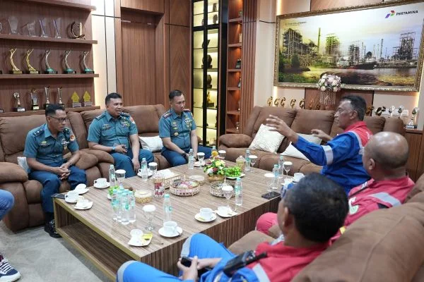 Jaga Kedaulatan Energi Nasional, Pertamina Kilang Plaju Sinergi dengan Lanal Palembang (Foto : Pertamina Patra Niaga Kilang Plaju)