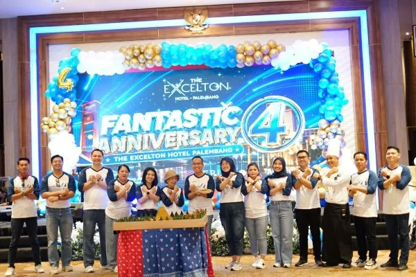 Usung Semangat Baru, The Excelton Hotel Palembang Gelar Doa Bersama di HUT ke-4 (Foto : Dok The Excelton Hotel Palembang)
