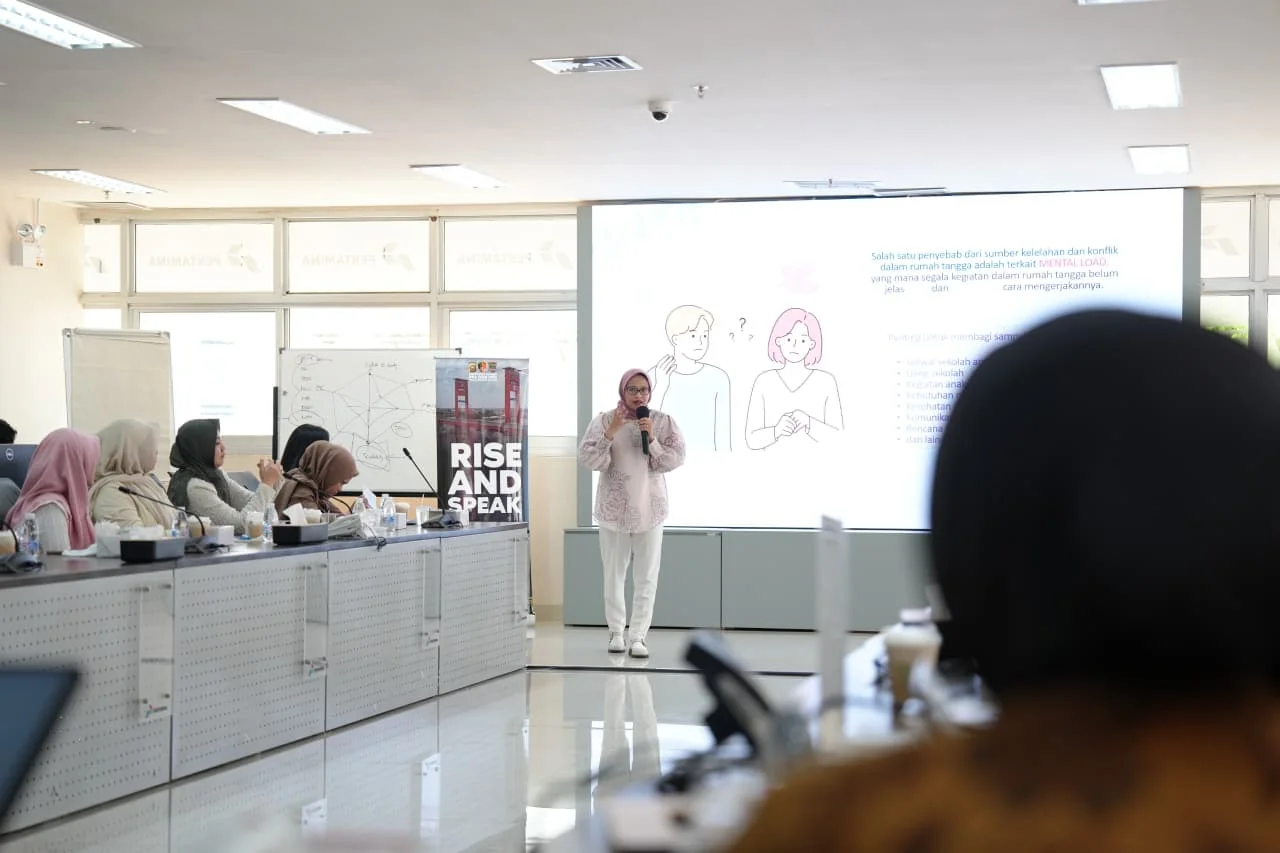 Kilang Plaju dan Ditres PPA-PPO Polda Sumsel Edukasi Pekerja Pentingnya Pendekatan Keluarga Cegah Kekerasan Perempuan dan Anak (Foto : Dok Pertamina Patra Niaga Kilang Plaju)