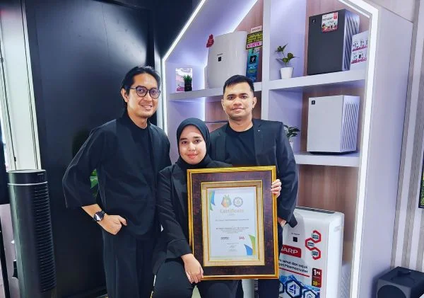 Sharp Indonesia Boyong 2 Penghargaan Indonesia PR Practitioner of the Year 2026
(Foto: Dok Sharp Electronics Indonesia)