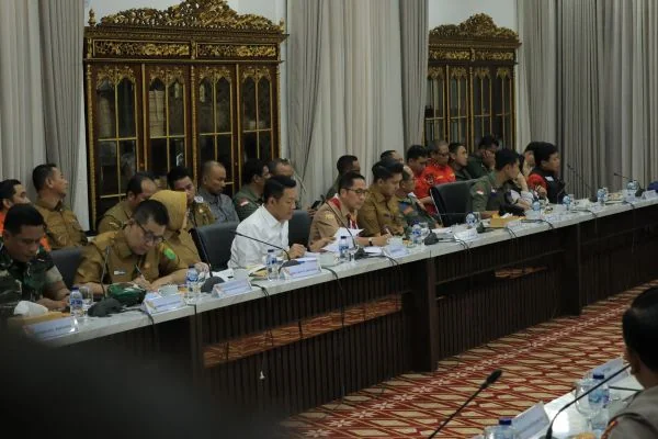 Tekan Risiko Karhutla, Pemkot Palembang Terima Bantuan Alat Pemadam BNPB dan Siapkan Posko 24 Jam (Foto : Dok Pemkot Palembang)