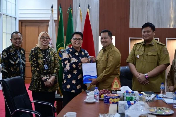 Perkuat Sinergi, Bank Sumsel Babel dan Pemkab Banyuasin Dorong Transparansi serta Digitalisasi Keuangan Daerah
(Foto: Dok Bank Sumsel Babel)