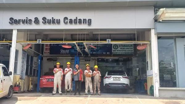 Auto2000 Veteran Palembang selain memberikan program subsidi BBM juga memiliki layanan bengkel servis dan suku cadang (Foto : Kabar Sumatra)