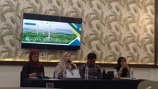 FGD Transisi Energi Berkeadilan: Perempuan dan Anak Paling Rentan Terdampak Industri Batu Bara (Foto: Ella Kabar Sumatra)