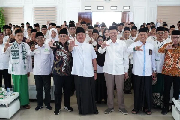 Gubernur Herman Deru Ajak Nahdiyin Sumsel Jaga Toleransi dan Kualitas Kader
(Foto : Humas Pemorov Sumsel)