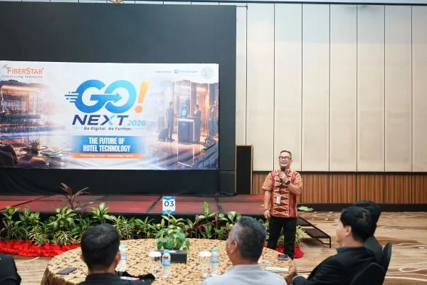 Erdat Alamsyah selaku Branch Manager Sumatera Selatan menjelaskan solusi ICT dalam GO Next 2026 ( Foto : Dok Fiberstar)