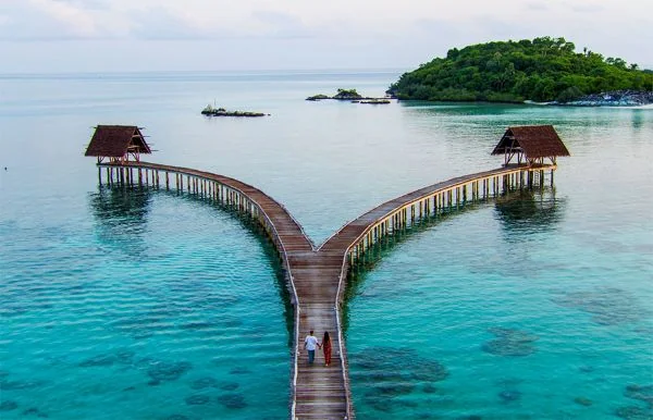 Salah satu destinasi wisata di Kabupaten Bintan Kepuluan Riau (Dok : Int).