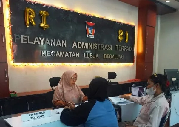 Buka Sampai Akhir Pekan! Lubuk Begalung Tebar Layanan Jemput Bola Pendataan Perlinsos (Foto : Dok Pemkot Padang)