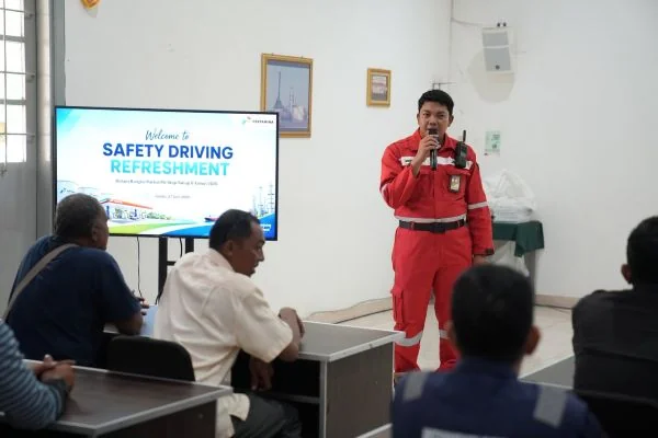 Perkuat Budaya Keselamatan, Kilang Plaju Siapkan Pekerja Hadapi Partial Pit Stop Tahap II (Foto: Dok Pertamina Patra Niaga Kilang Plaju)