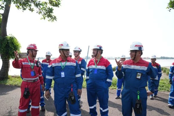 Tinjau Kilang Plaju, Dewan Komisaris dan Direksi Pertamina Patra Niaga Tekankan Budaya HSSE
(Foto : Dok Pertamina Patra Niaga Kilang Plaju)