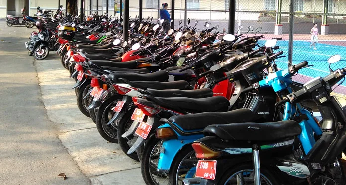 Program dispensasi pajak kendaraan di Riau berakhir 15 Desember. Warga diminta memanfaatkan keringanan sebelum waktu habis. (pekanbaru.go.id)