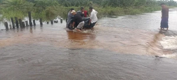 Kondisi banjir di salah satu kecamatan di Aceh (Dok : Ist).