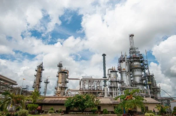 Perkuat Keselamatan Kerja, Kilang Plaju Optimalkan Penerapan HSSE dalam Operasional
(Foto : Pertamina Patra Niaga Kilang Plaju)