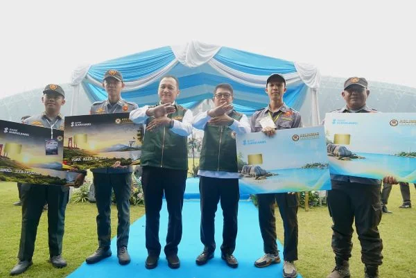 Bank Sumsel Babel Perkuat Kolaborasi Pembangunan Daerah Lewat Apel Akbar Satlinmas
(Foto: Dok Bank Sumsel Babel)