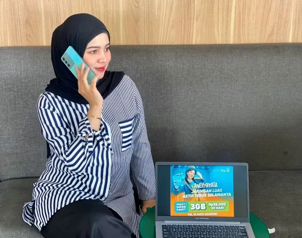 Internetan Makin Hemat! by.U Luncurkan Paket Super Kaget dengan Pilihan Kuota Variatif
(Foto: Telkomsel)