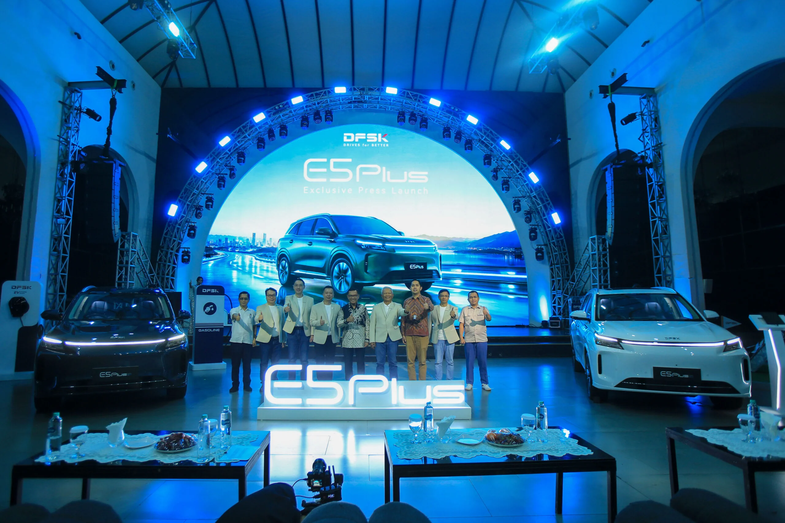 Laris Manis Sebelum Rilis! DFSK E5 Plus Tembus 1.100 Pre-Booking Jelang GIIAS 2026
(Foto : Dok DFSK)