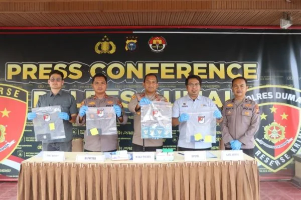 Unit Reserse Kriminal Polsek Sei Sembilan Polres Dumai menggagalkan keberangkatan 26 calon Pekerja Migran Indonesia ilegal (Dok : Ist).