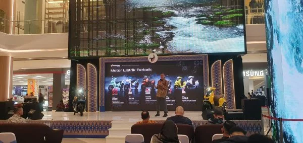Bisa Test Ride di Palembang Square, Indomobil eMotor Tawarkan Promo Menarik Selama Launching (Foto: Dok Indomobil eMotor)