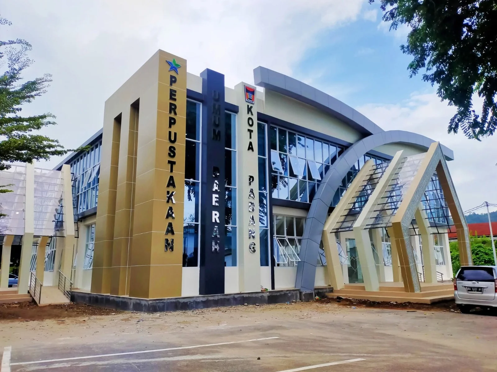Catat Waktunya! Perpustakaan Daerah Padang Sekarang Tetap Buka di Hari Sabtu dan Minggu (Foto : Diskominfo Pemkot Padang