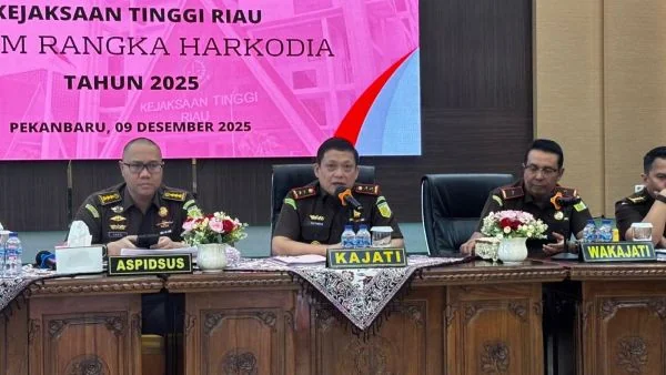 Kepala Kejati Riau, Sutikno, dalam peringatan Hari Anti Korupsi Sedunia (Dok : Ist).