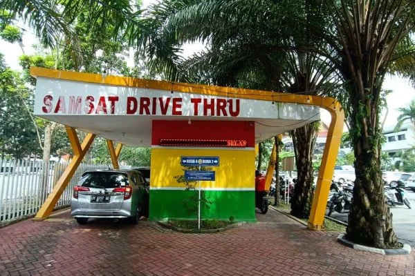 Samsat Drive Thru di Riau (Dok : Ist).