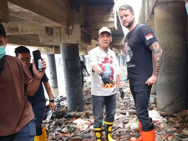 Libatkan Bule Sampah dan 700 Relawan, Pemkot Palembang Gelar Bersih-Bersih Sungai Musi (Foto : Dok Pemkot Palembang)