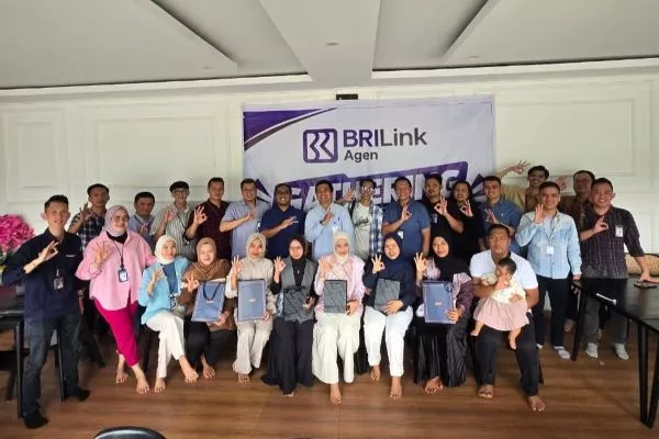 Sinergi BRI Cabang Sekayu dan Bank Raya, Tingkatkan Peran AgenBRILink untuk Masyarakat
(Foto: Dok BRI Sekayu)