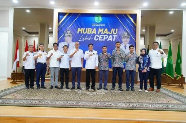 Sertifikat Desain Resmi Diterima, Bupati Toha Instruksikan Jembatan P6 Lalan Segera Dibangun
(Foto: Humas Pemkab Muba)