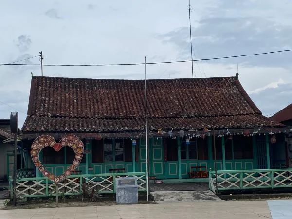 Pesona Rumah Ong Boen Tjit, Warisan Sejarah 300 Tahun yang Menjaga Cerita Masa Lalu Palembang
(Foto :Rani DOf)