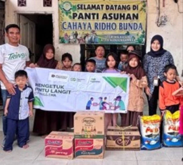 Program Mengetuk Pintu Langit, Wujud Kepedulian Pegadaian Sumbagsel untuk Masyarakat (Foto: Dok Pegadaian Kanwil III Palembang)