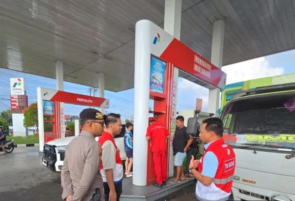 Pastikan BBM Subsidi Tepat Sasaran, Pertamina Sanksi 161 SPBU di Sumbagsel (Foto : Dok Pertamina Patra Niaga Sumbagsel)