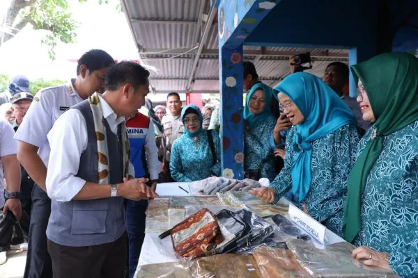 8 Kelurahan di Palembang Jadi Pilot Project Ruang Bersama Indonesia, Ratu Dewa Minta Dioptimalkan
(Foto : Dok Pemkot Palembang)
