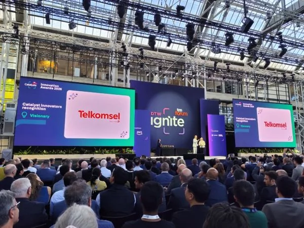 Dukung Kemajuan Digital Nasional, Telkomsel Raih Tiga Pengakuan Global di TM Forum DTW Ignite 2026
(Foto : Dok Telkomsel)