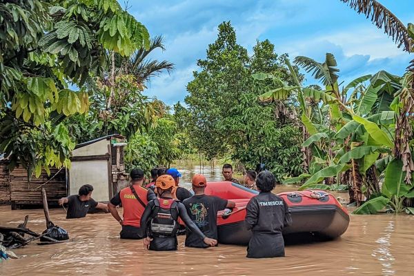 Update Banjir-Longsor Sumbar: 12 Nyawa Melayang, Ribuan Warga Terdampak