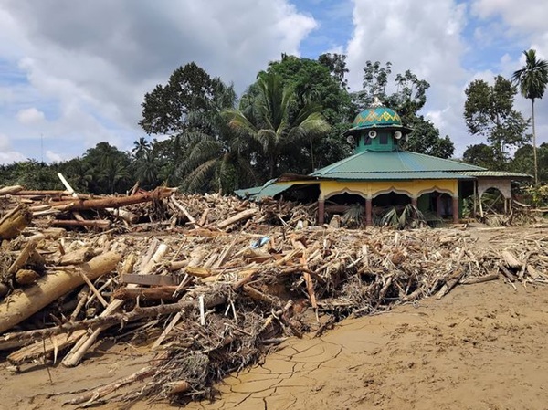 Update Data BNPB: 1.090 Korban Meninggal Dunia Akibat Banjir di Sumatra