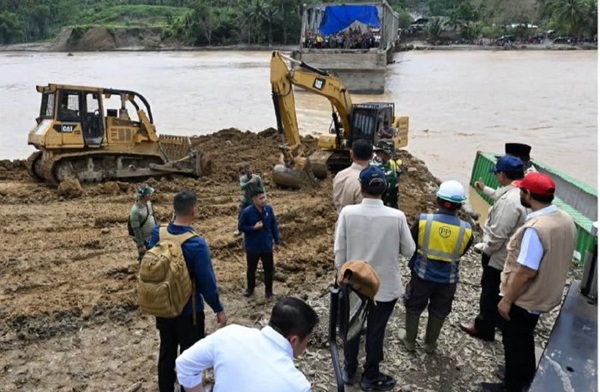 Presiden Prabowo Tinjau Bireuen, Targetkan Jembatan Bailey Teupin Mane Selesai Sepekan