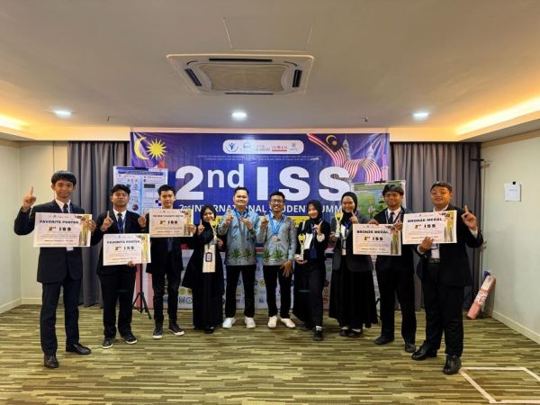 Dari Sagu hingga Kecerdasan Buatan, Inovasi Siswa MAN 1 Inhil Raih Medali Internasional