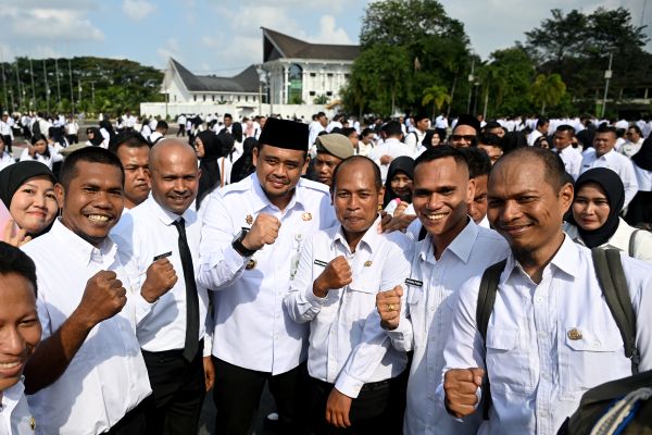 Pemprov Sumut Beri THR untuk Guru PPPK Paruh Waktu, Gaji Kini Capai Rp2 Juta