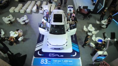 Milenial Dominasi Pre-Booking, DFSK E5 Plus Jadi SUV Pilihan Baru Konsumen Muda