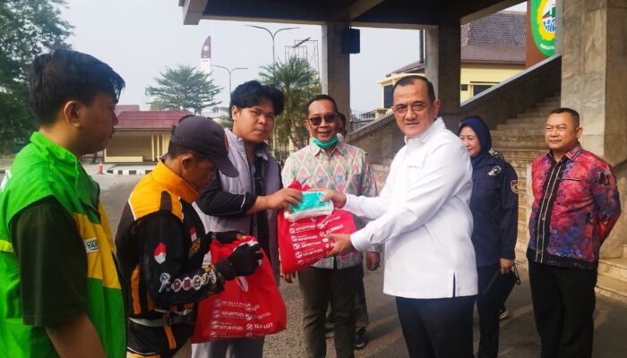 APHI, Pemprov Sumsel dan Mitra APP Group Libatkan 80 Relawan Bagikan 8.000 Masker