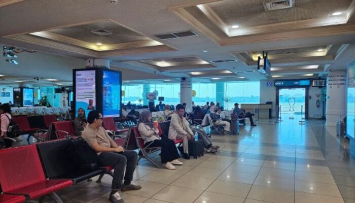 Sempat Batalkan 64 Penerbangan Dampak Erupsi Gunung Anak Krakatau, Bandara SMB II Palembang Beroperasi Normal