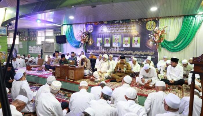 Hadiri Peringatan Maulid Nabi di Ponpes Ar-Riyadh, Wawako Palembang Ajak Teladani Akhlak Rasulullah